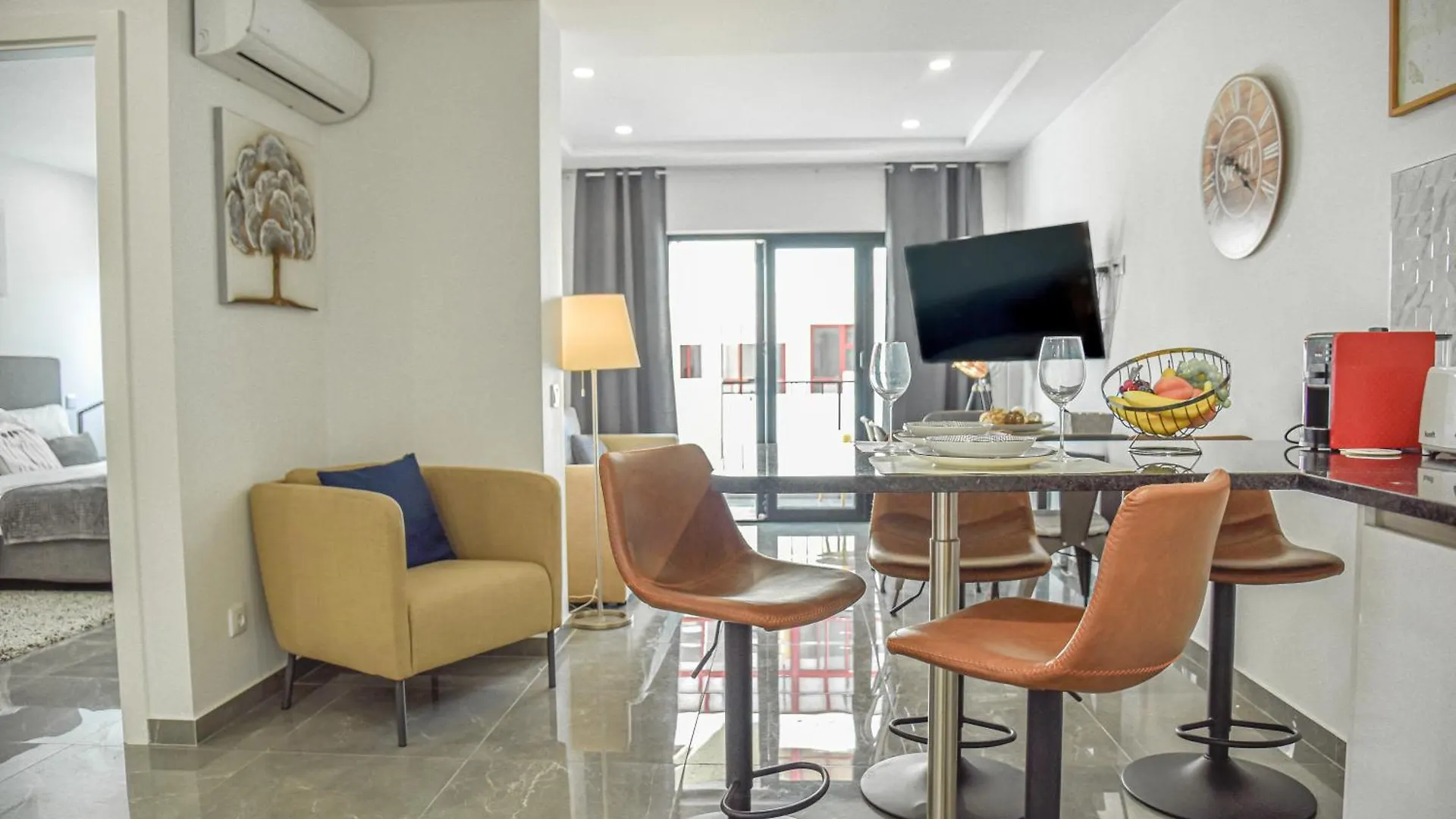 Lovely Home Cruzeiro Praia Da Rocha. Pets Welcome Portimao Apartment