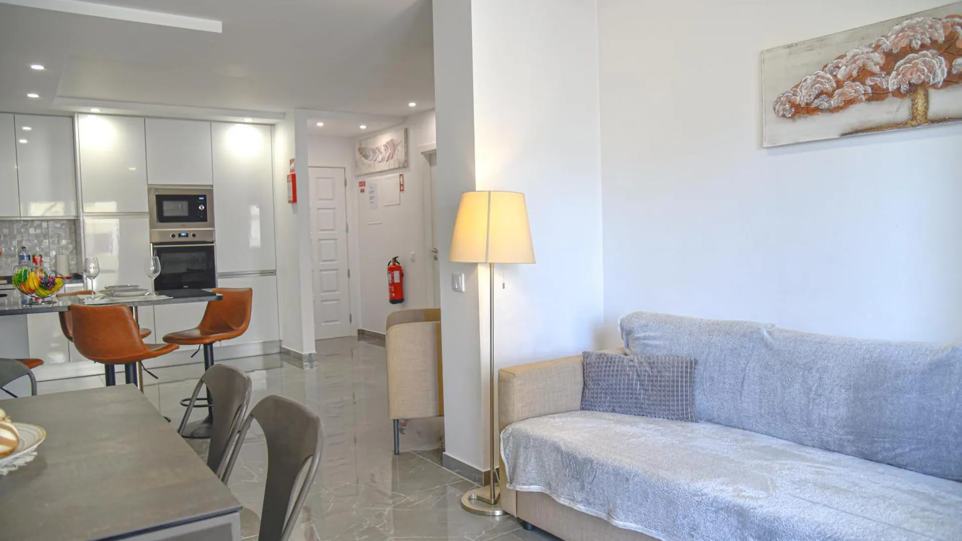 Lovely Home Cruzeiro Praia Da Rocha. Pets Welcome Portimao Apartment
