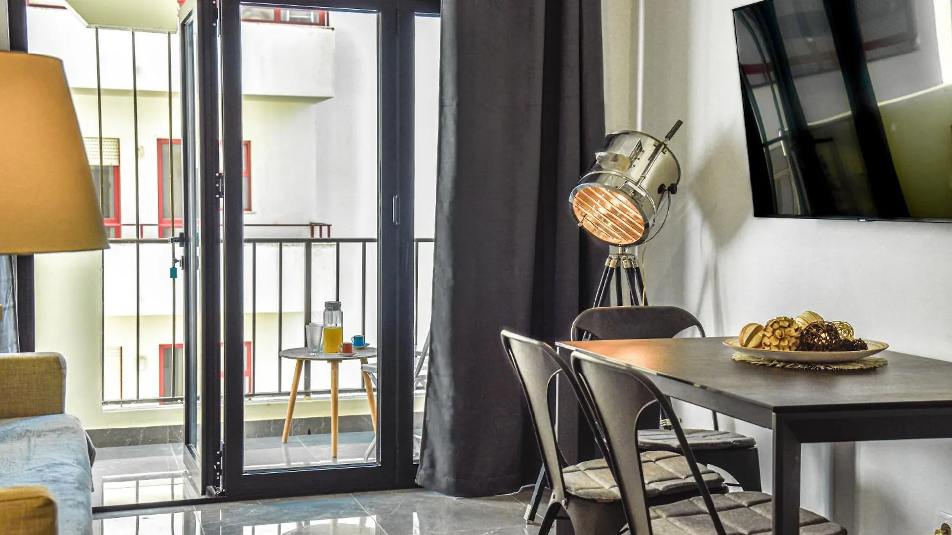 Apartment Lovely Home Cruzeiro Praia Da Rocha. Pets Welcome Portimao